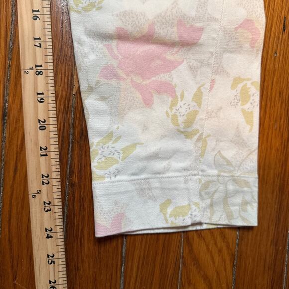 Ted Baker London Jeans Floral Buckle Waist Tapered Trouser Pant Sz 2 - Picture 4 of 9